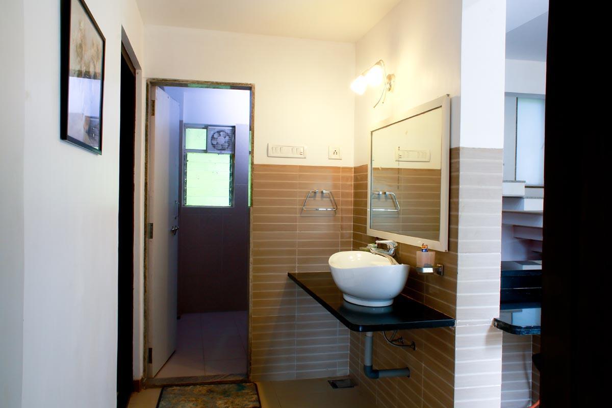Cherilyn Monta Resort - Ratnagiri Vatul Экстерьер фото